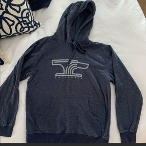 Men’s light Patagonia Sweatshirt